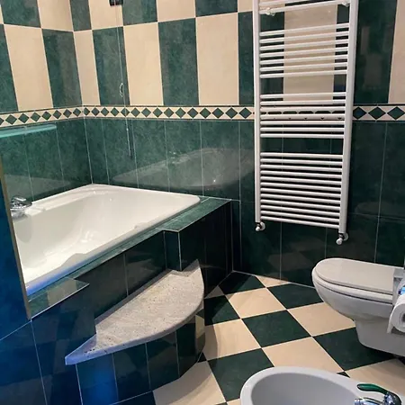 Aquila Villa Sanremo